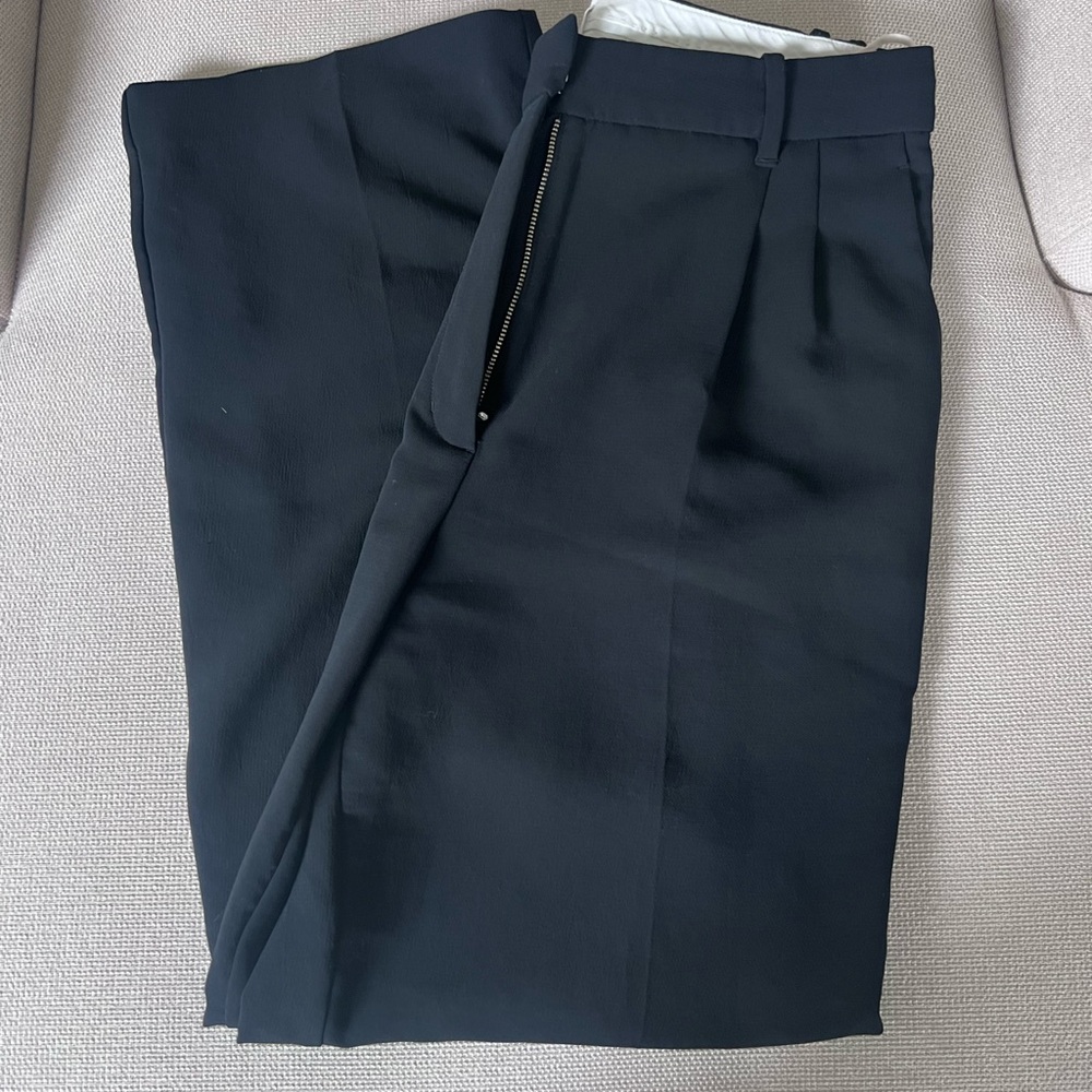 Aritiza Wilfred Effortless Black Pants